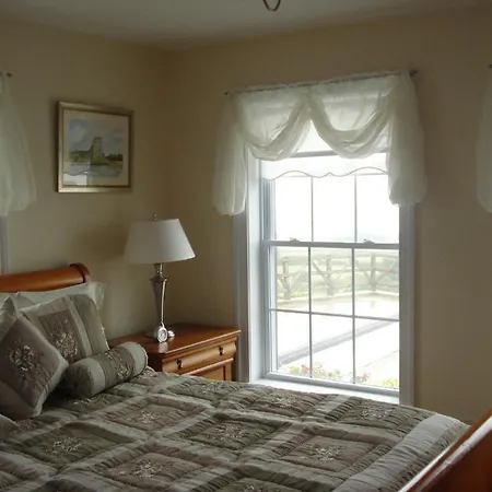 Washington House Bed & Breakfast 3*